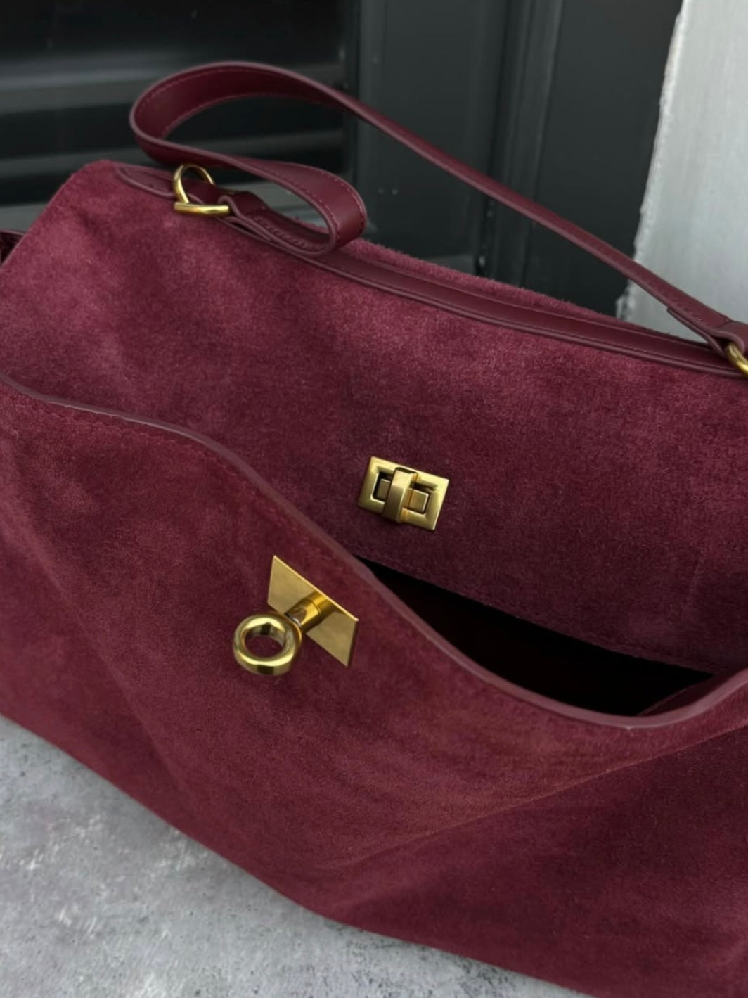 eloria(Nubuck Edition)