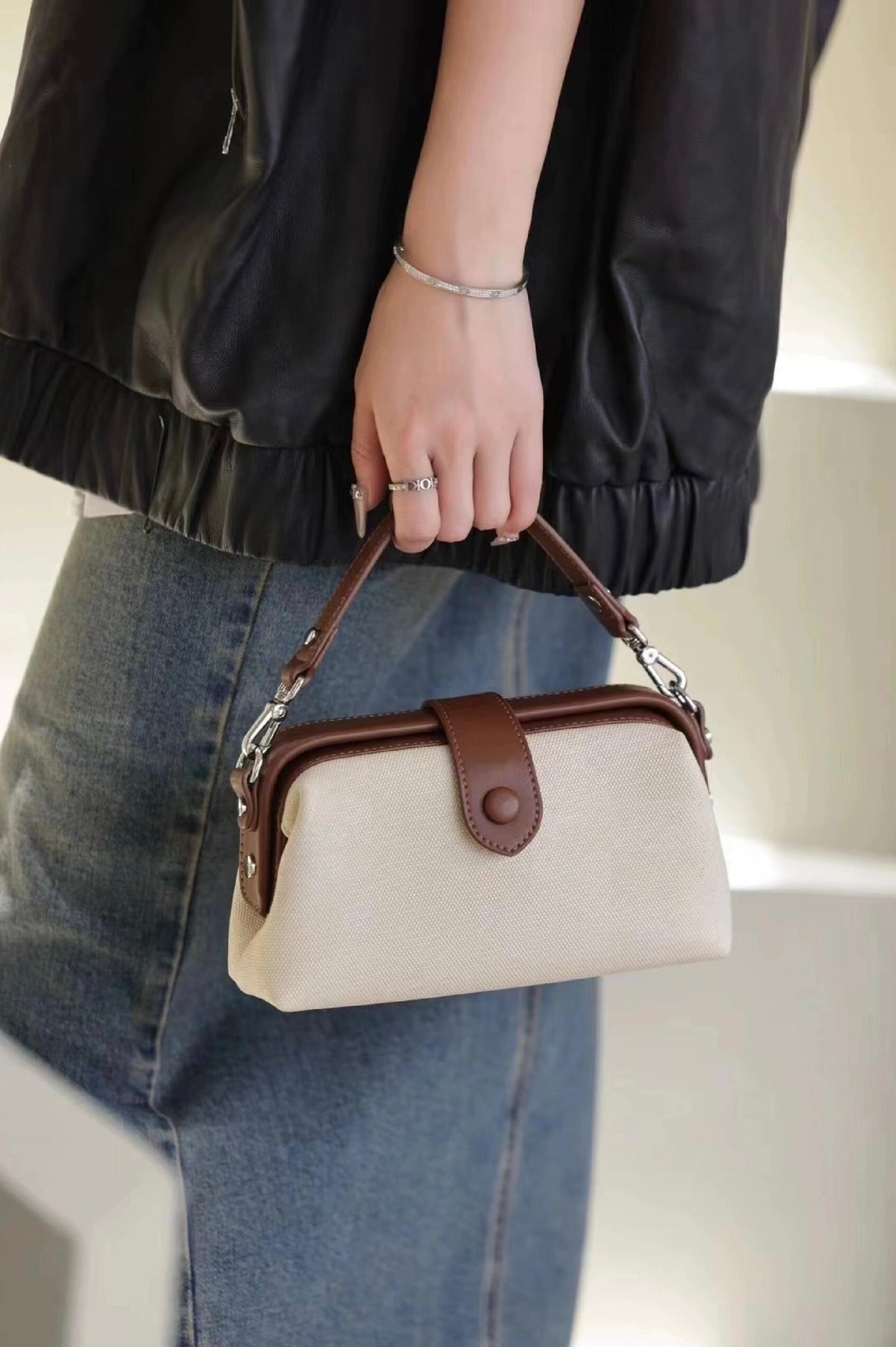 OINNY Arcus Doctor Bag