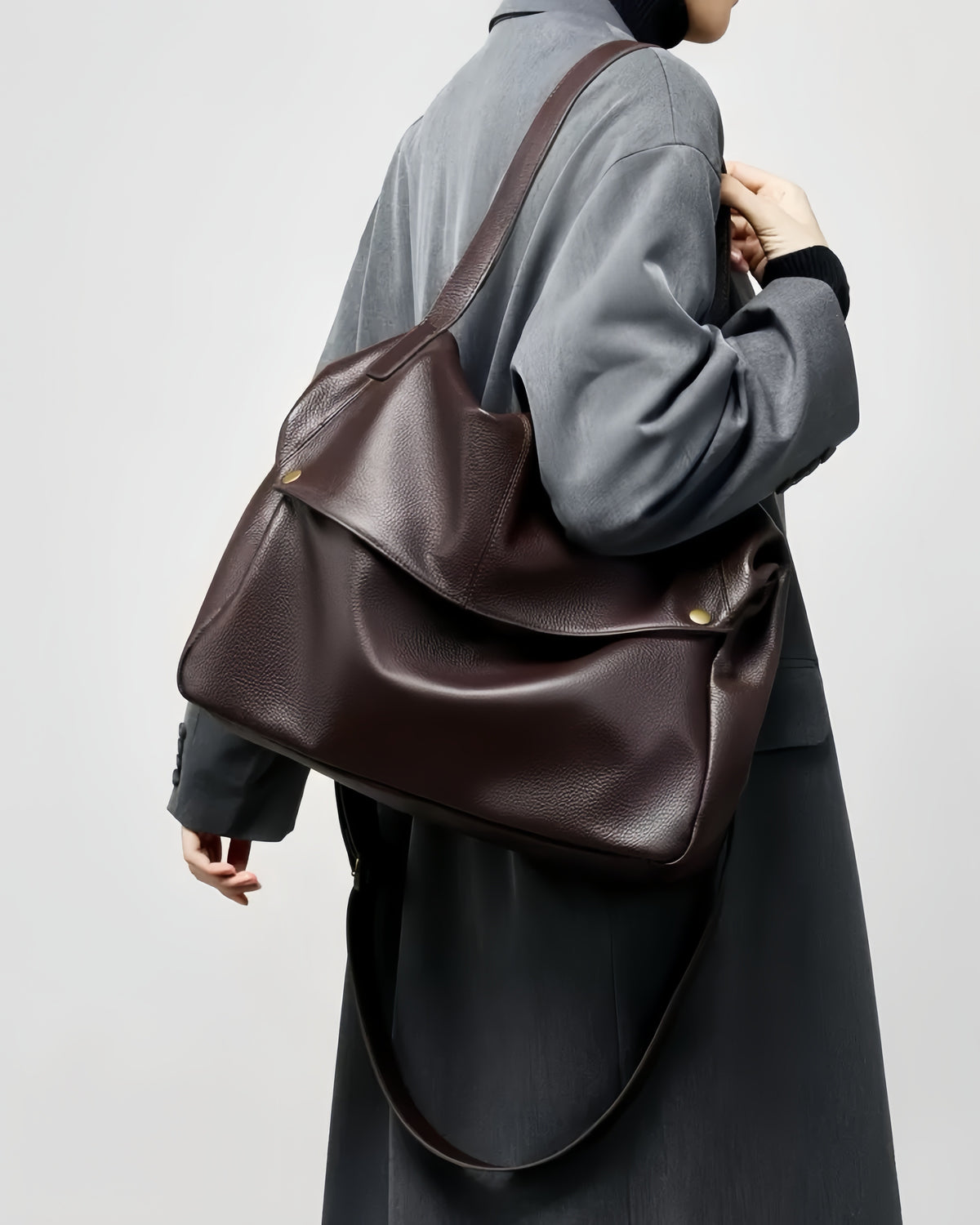 Noir Flow Tote